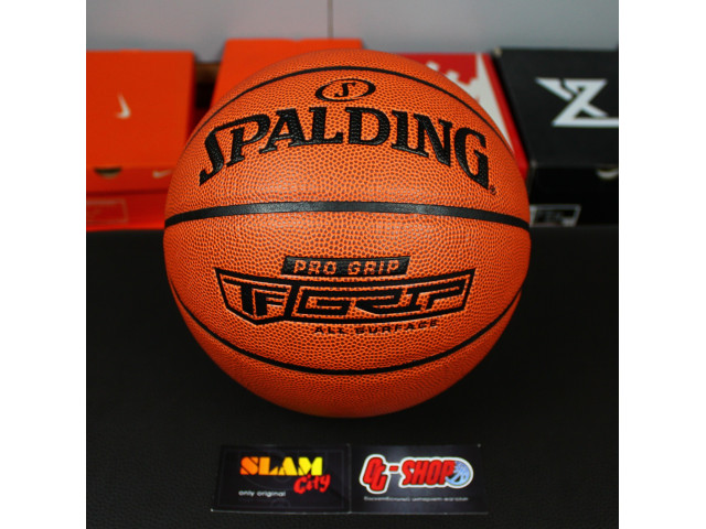 Spalding Pro Grip - Універсальний Баскетбольний М'яч