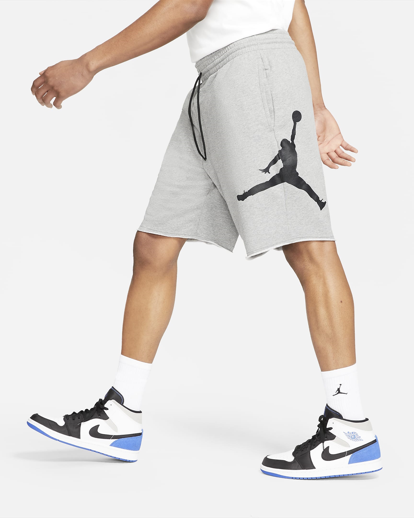 Nike air hot sale jordan fleece shorts